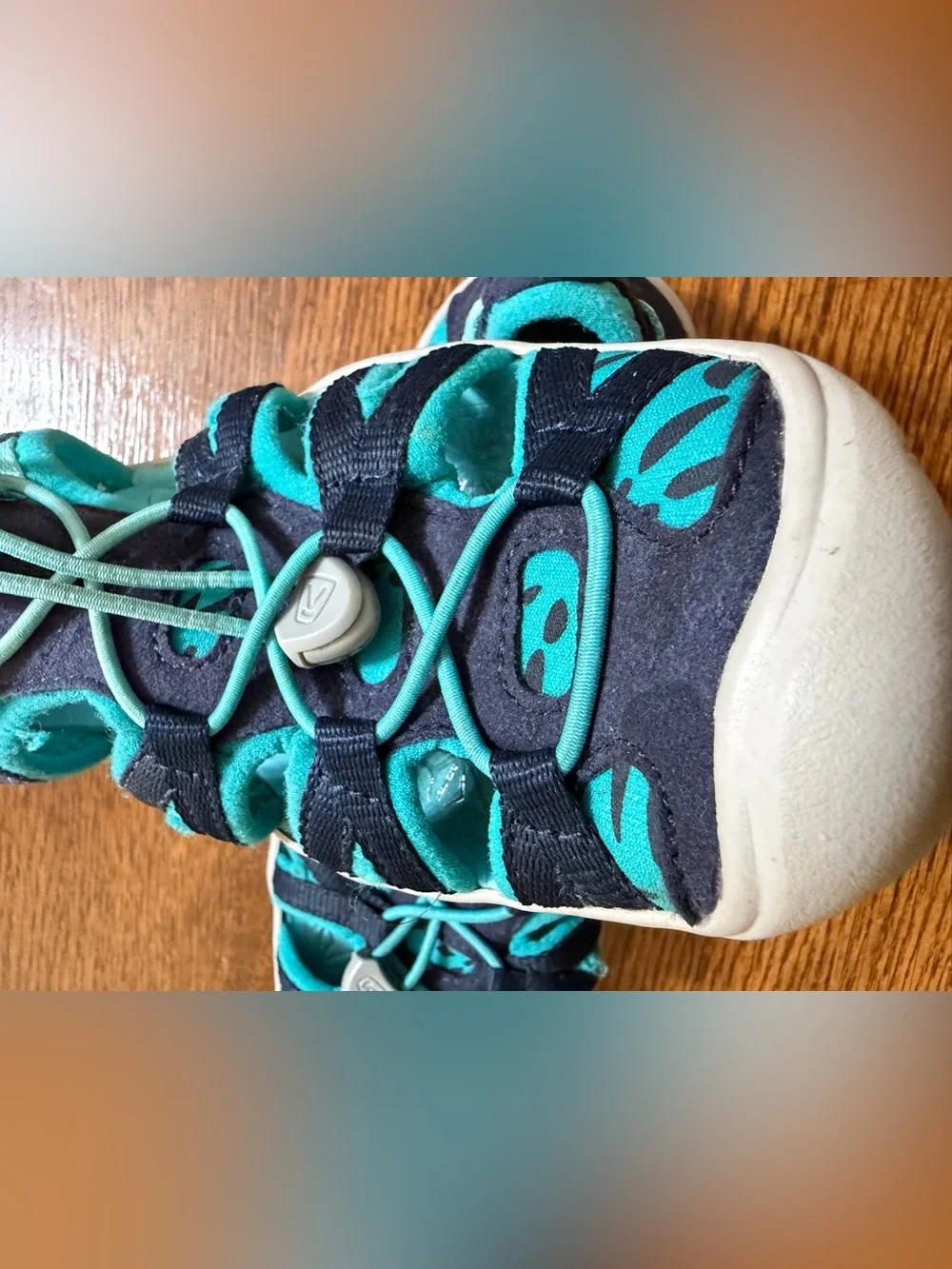 Keen Moxie Sandals Blue Kids Size 2 Shoes Waterproof Slip-On Bungee Tie